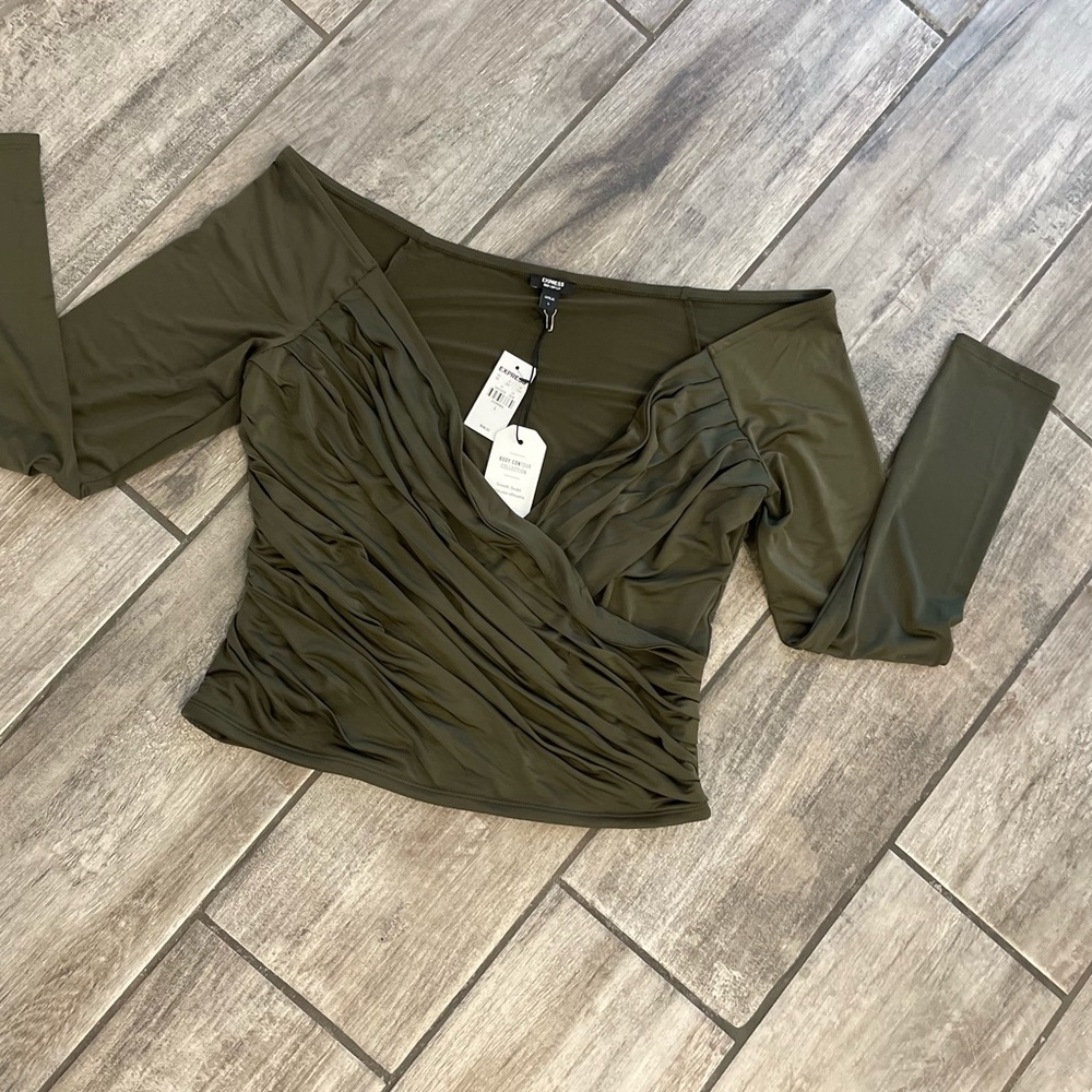 Body Contour Compression Silky Long-sleeve Wrap Top